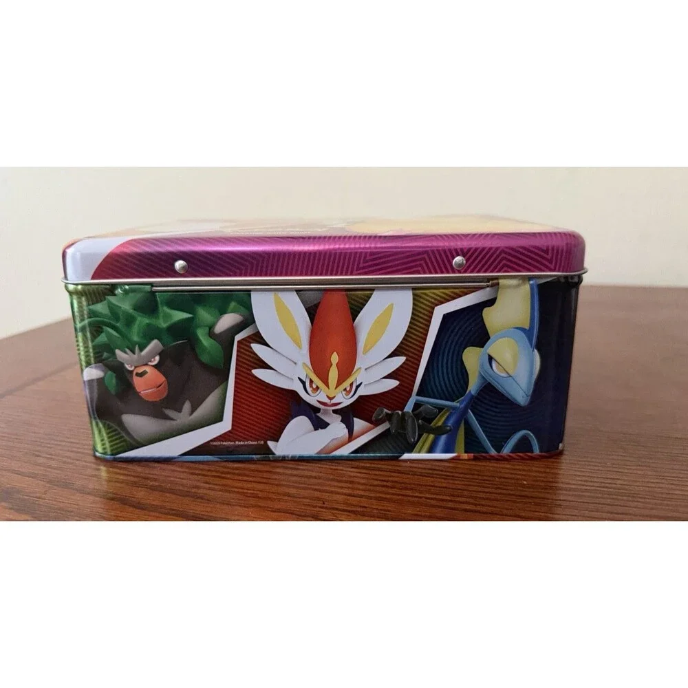 Pokémon TCG Fall 2020 Collector Chest Tin Pikachu Charizard Lunch Box Empty